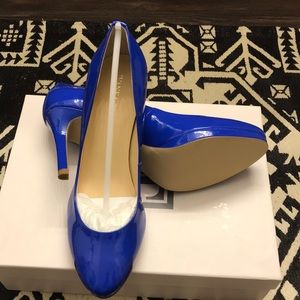 NEW Medium blue pumps